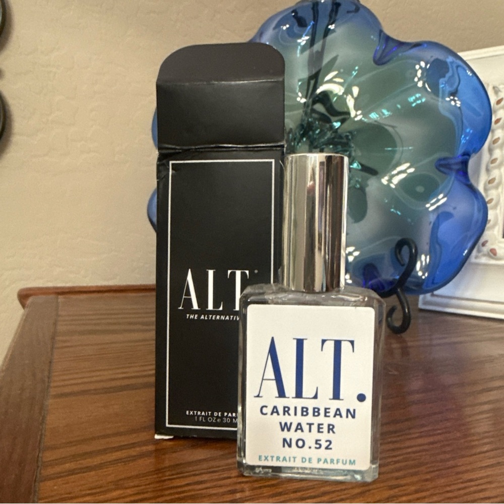 ALT. Caribbean Water No.52 Perfume